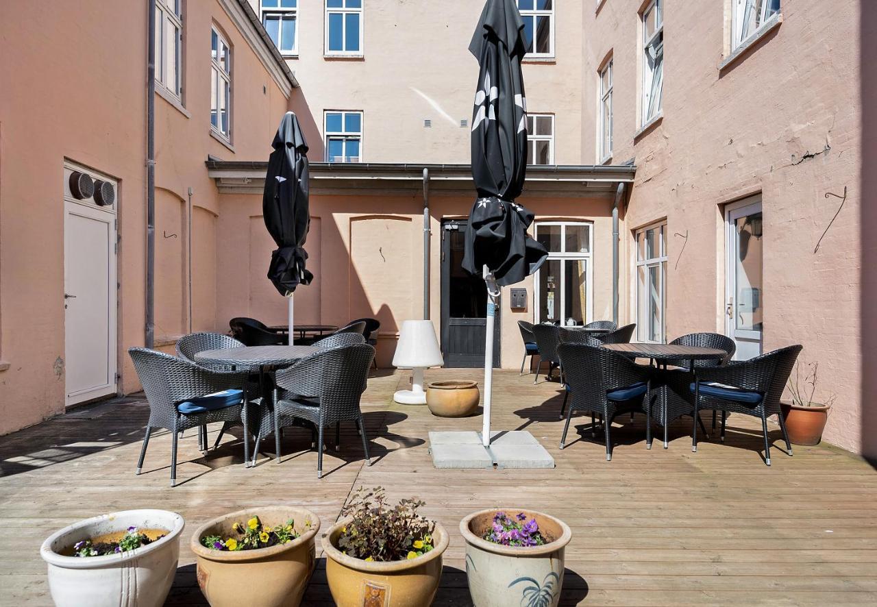 Hotel Postgaarden Fredericia Exteriör bild