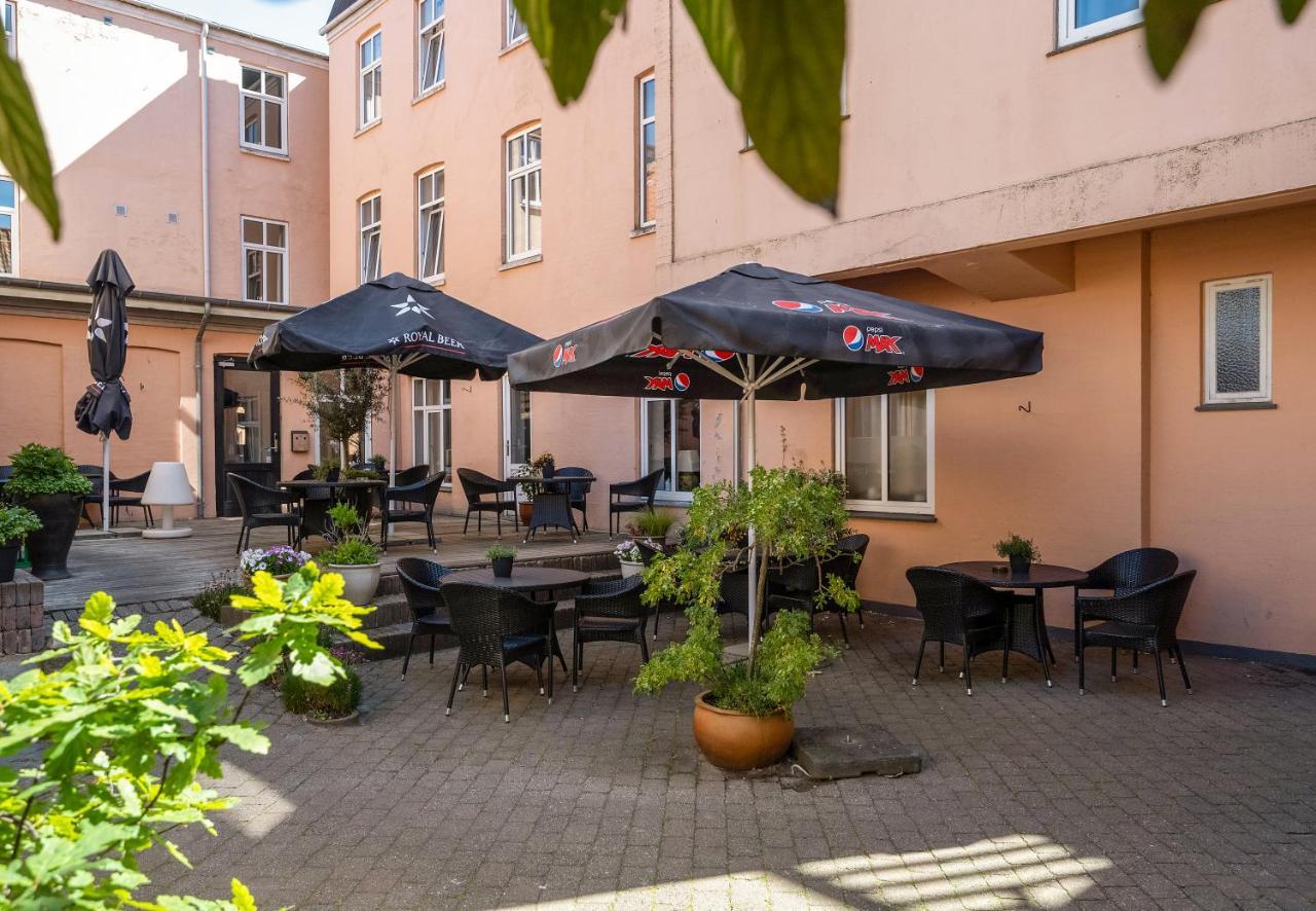 Hotel Postgaarden Fredericia Exteriör bild
