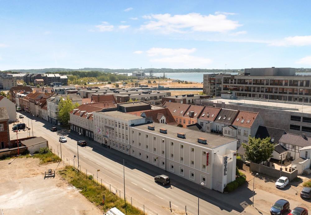 Hotel Postgaarden Fredericia Exteriör bild